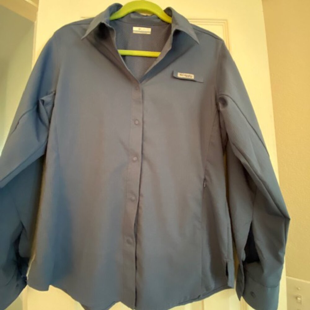 Columbia Womens Top Long Sleeve Omni-Shade Vented Right Pocket Size M